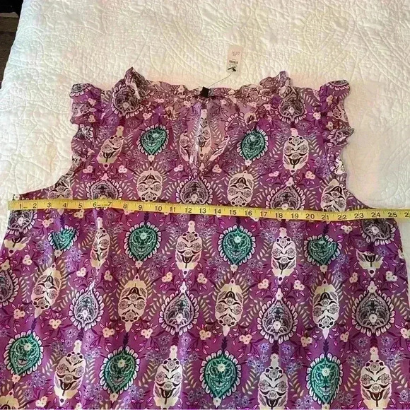 Talbots New With Tags Plus Size 2X Sleeveless Shell Top Medallion Design - Picture 7 of 8